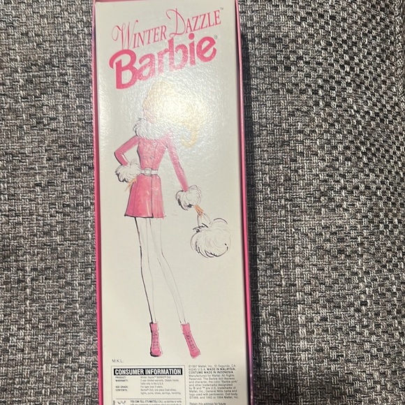 General Mills x Mattel 1997 Winter Dazzle Barbie Doll - Picture 6 of 6